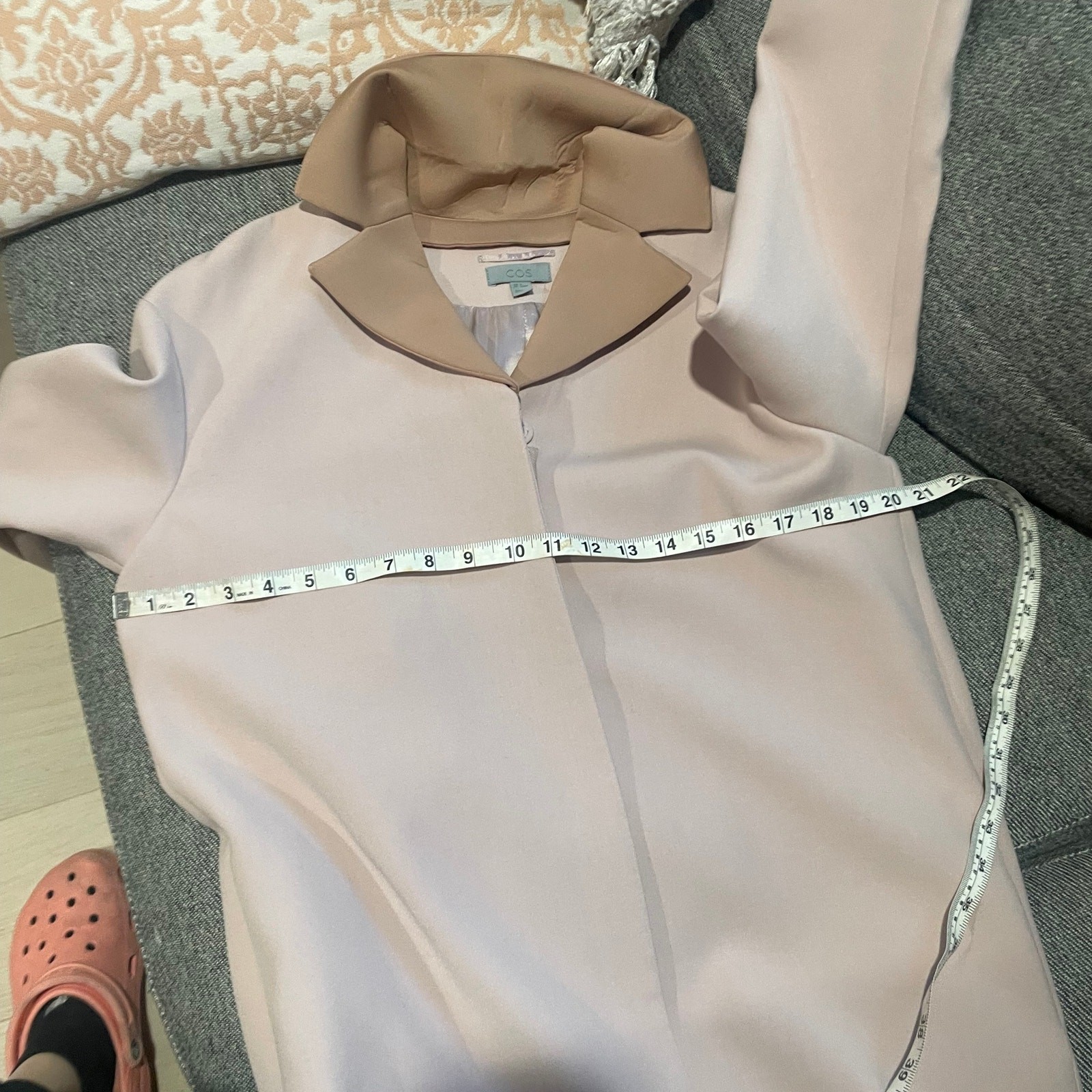 COS spring jacket - image 8