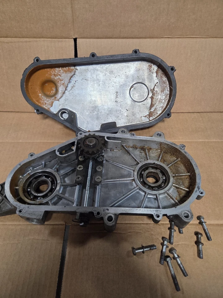 Yamaha Exciter EX 440 Ex440 1976-1981 estuche de cadena Foto 2 de 2