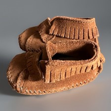 Minnetonka INFANT SIZE 1 Tan Suede MOCCASINS Shoes Fringe
