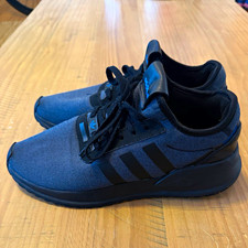 adidas Men’s Black/Gray Low Top Lace-Up Athletic Sneakers Solid Pattern
