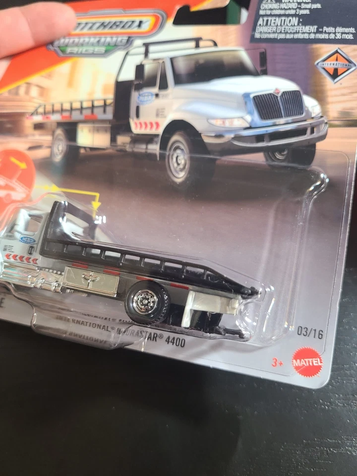 1/64 Matchbox Working Rigs International Durastar 4400 - Image 4 of 4