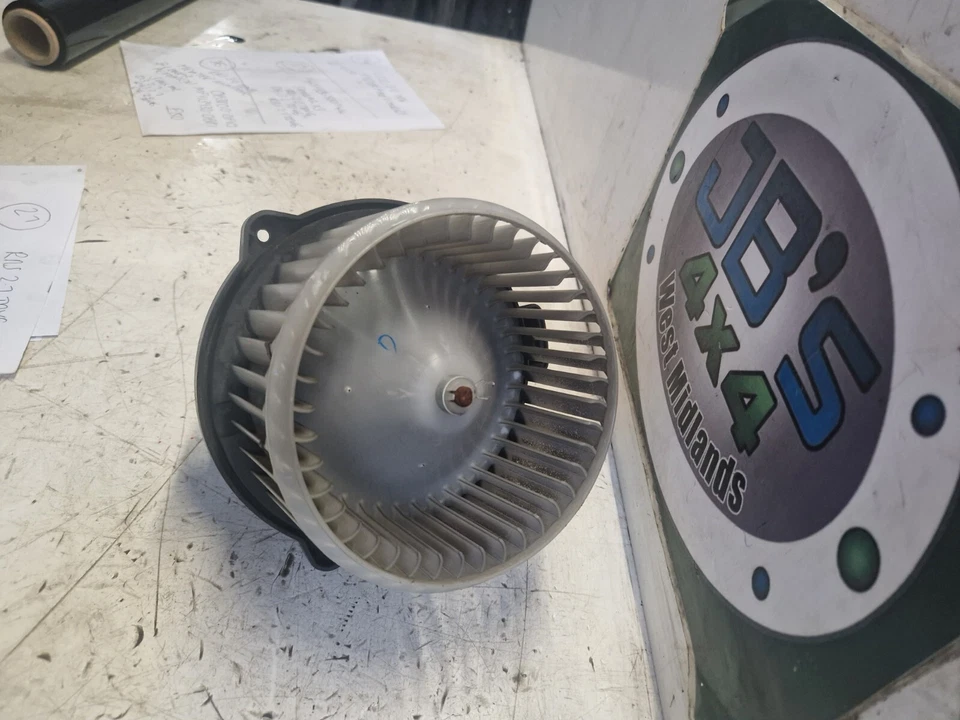 Range Rover Sport 3.0 TDV6 Heizung Matrix Gebläse Motor - Bild 2 von 4