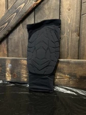 Adidas adult Tall Techfit  Sport Compression Knee Padded Black  BR0543 NEW!