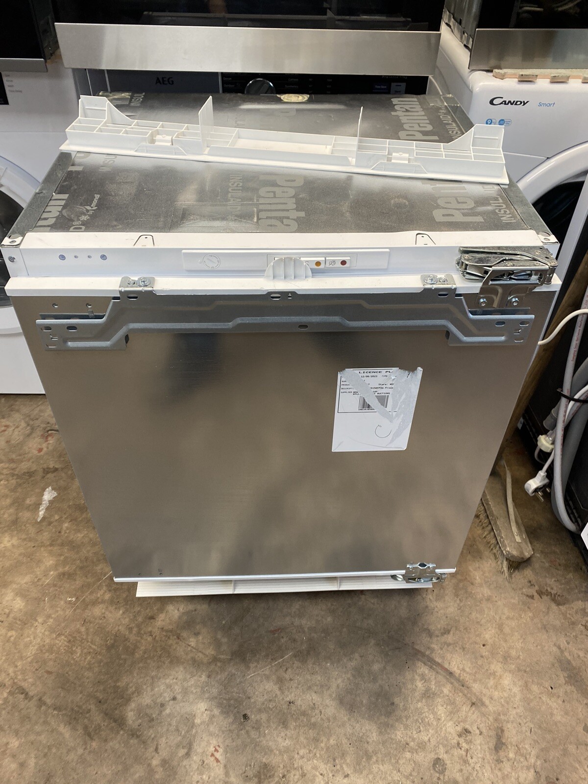 New Graded BOSCH GUD15AFF0G Integrated Built In Undercounter Freezer eBay