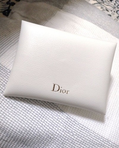 Christian Dior Etui Kartenetui Perlweißgold 12,5 x 9,5 x 1 cm Neuheit limitiert - Bild 2 von 5