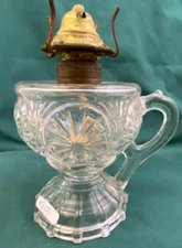 VINTAGE CLEAR GLASS  FINGER KEROSENE OIL LAMP (HSD3)