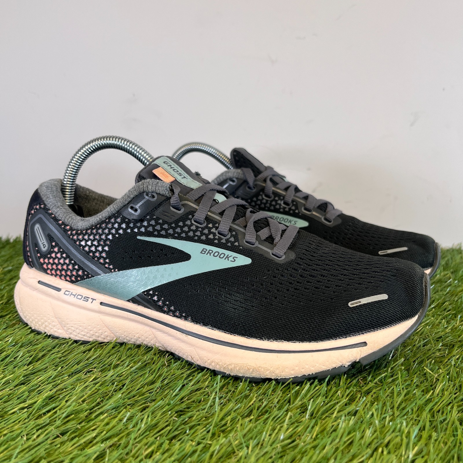 Brooks Trainers Size 7 Women's Black Ghost 14 Comfort Lace Up Walking Running