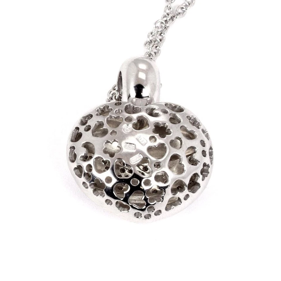 Colgante y cadena de corazón hinchado con diamantes Ponte Vecchio de oro blanco de 18k Foto 4 de 4