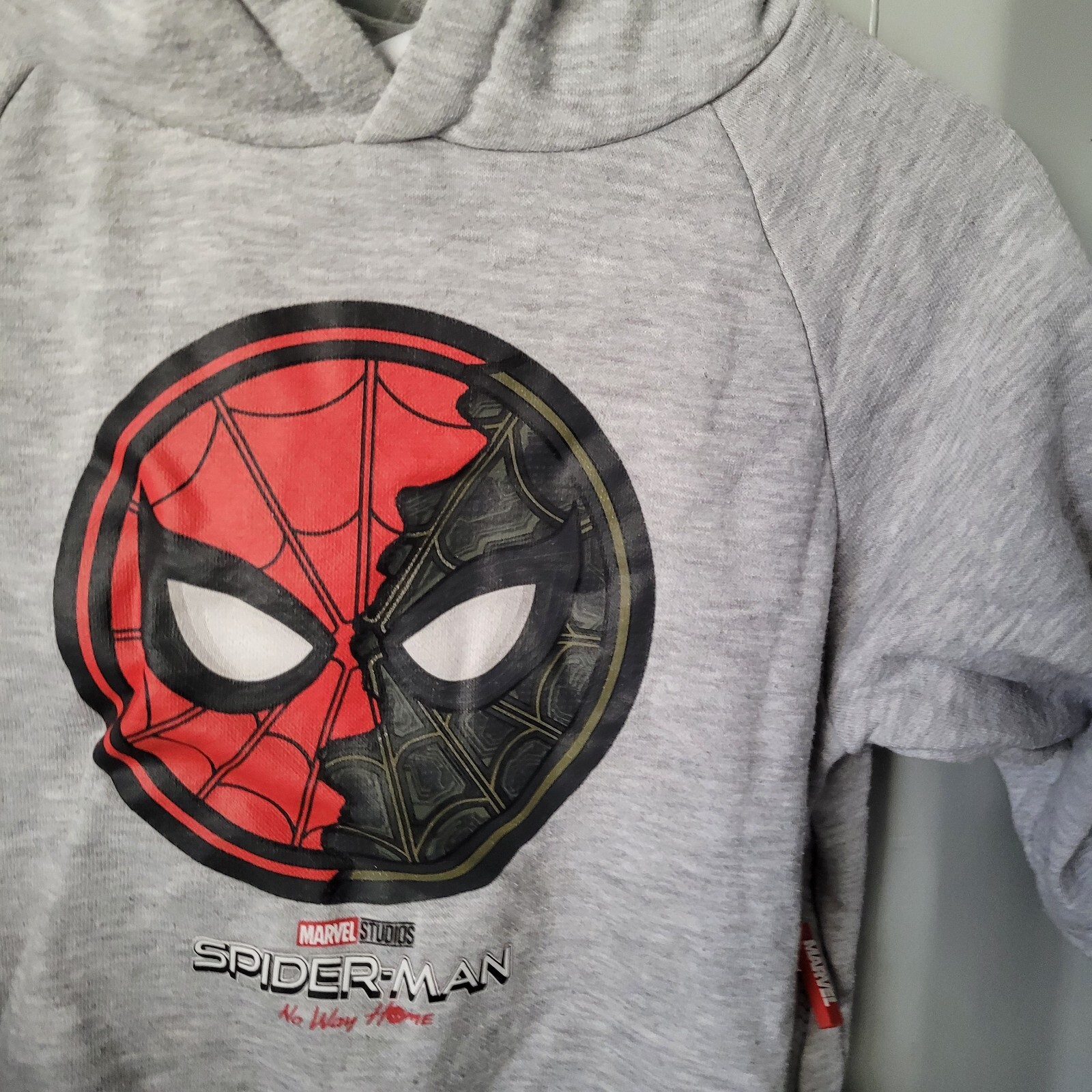 Primark Boys Grey Spiderman Hoodie Age 3-4 Years image 3