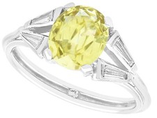 Vintage 2.16Ct Chrysoberyl and 0.36Ct Diamond 18k White Gold Dress Ring