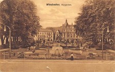 L022 Germany 1919 Wiesbaden Kurgrten Garden Fountain vintage postcard