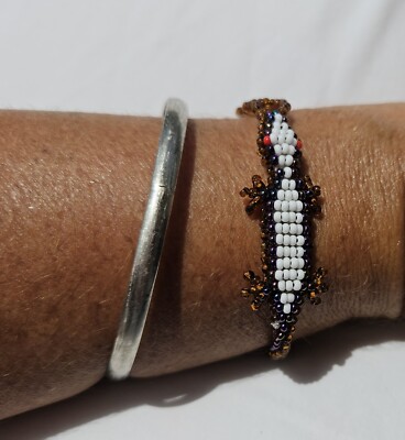 Handmade Beaded Reversible White And Gold Lizard Gecko Bracelet Mayan Of Belize 