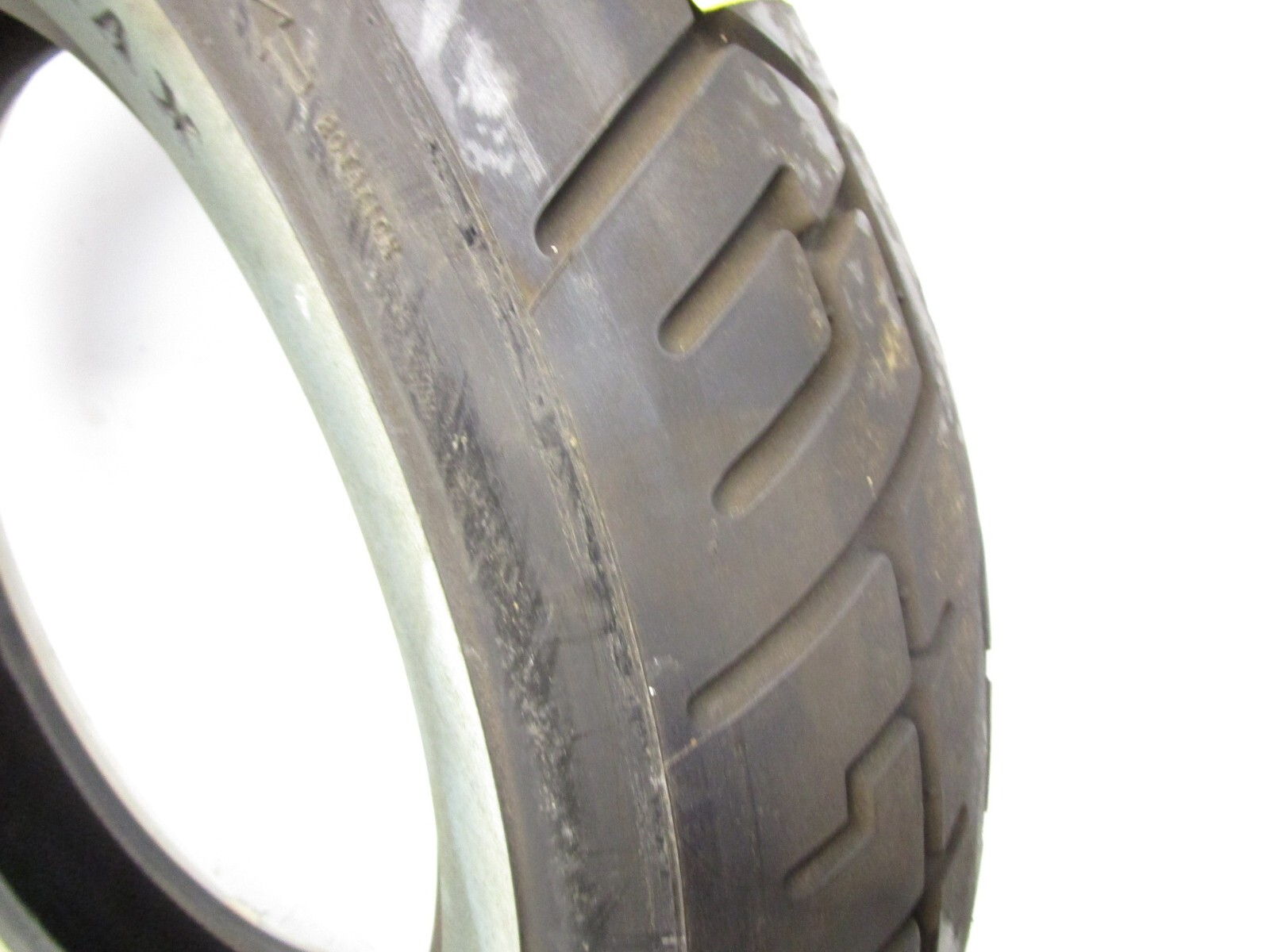 Dunlop CruiseMax 140/9016 71H Rear Wide White Wall Tire eBay