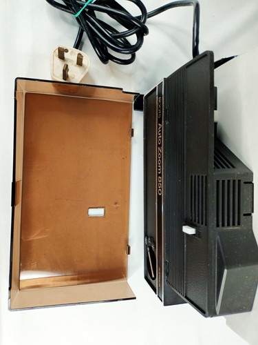 Vintage Boots Auto Zoom Super 8 Movie Projector 8mm Film - Picture 14 of 14