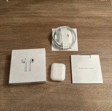 Apple AirPods 2a generazione con Custodia di Ricarica - Bianco