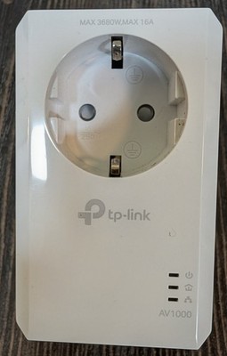 TP-Link Powerline TL-PA7017P AC Passtrough AV1000 Gigabit Adapter 