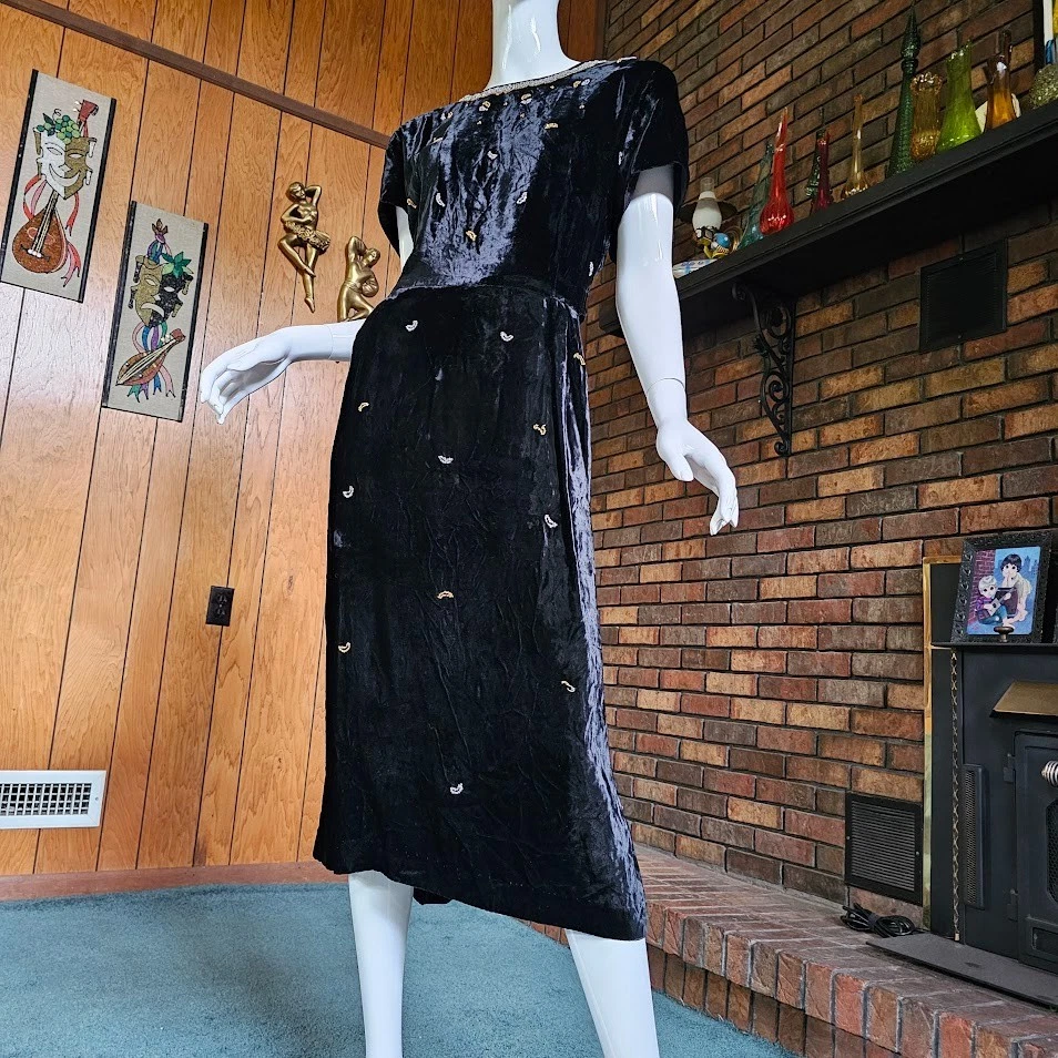 Vestido Vaina Formal De Colección Años 40 Volup Film Noir Terciopelo Negro Cuentas Cóctel XL/XXL Foto 4 de 4