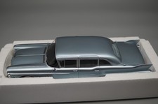 1:18 BoS Cadillac Fleetwood 75 Limousine metallic light turquois BOS385 -DK828