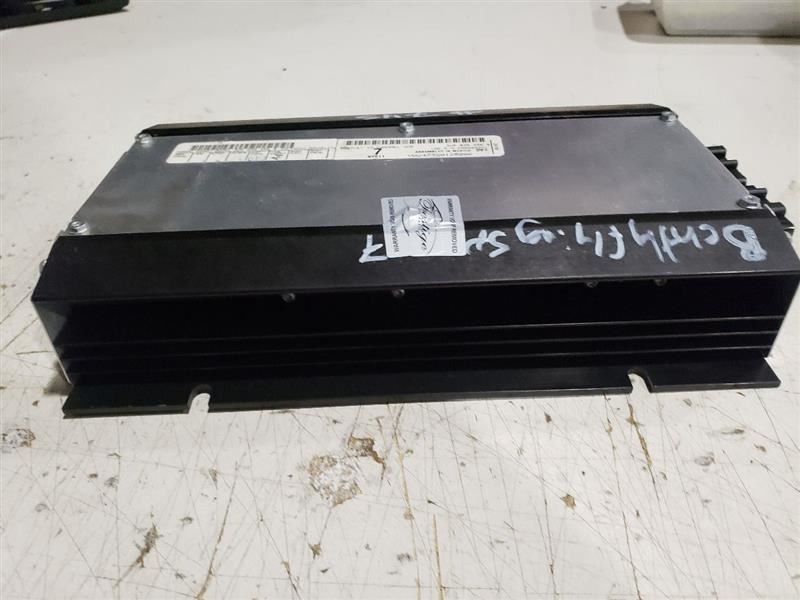 Bentley Continental Flying Spur 2006-2010 Amplifier