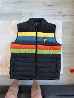 Magic The Gathering: MagicCon Amsterdam  24 Black Puffer Vest M, brand new.