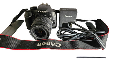 Canon EOS 1000D / EOS Digital Rebel XS 10.1MP Digitalkamera - Schwarz (Kit...