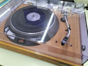 DENON DP-3000 mit GRACE G-545 Tonarm Direct Drive Plattenspieler Japan