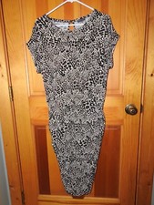 VINCE CAMUTO Leopard Print Fitted Dress Ladies SIZE M EXC