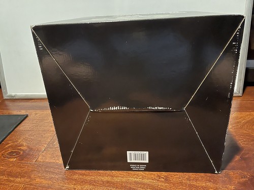 The Walking Dead Season 4 Limited Collector's Edition Blu Ray + Digital - NEW - Picture 7 of 7