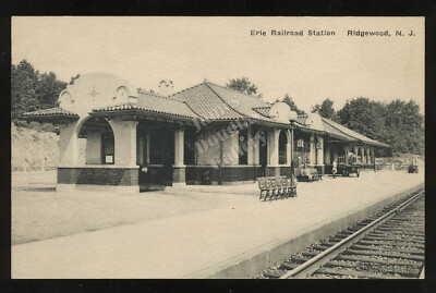 Ridgewood Bergen Co. NJ: c.1930s Albertype Postcard ERIE RAILROAD STATION