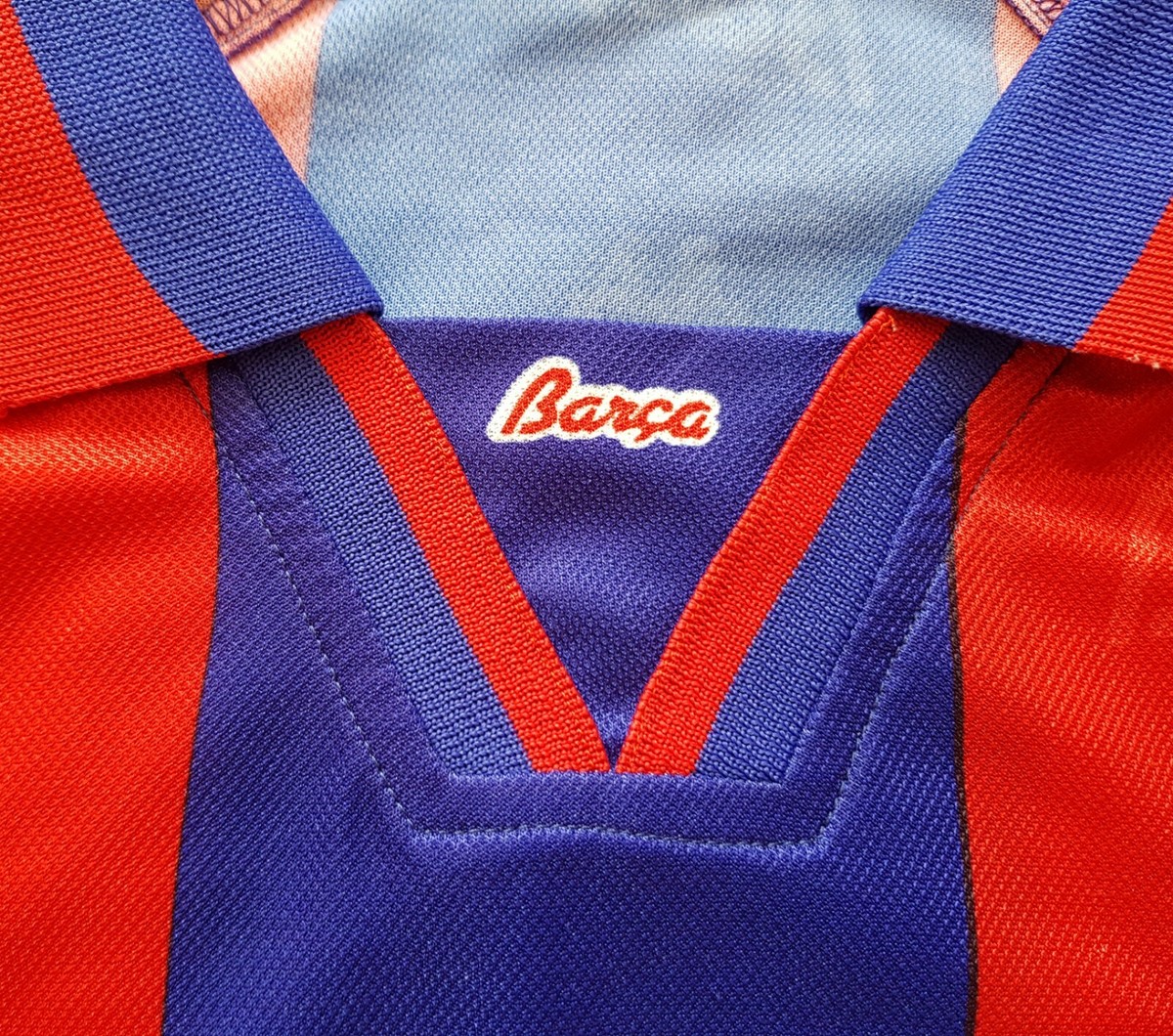 Barcelona 1995 - 1997 Home football Kappa shirt #10 Giovanni