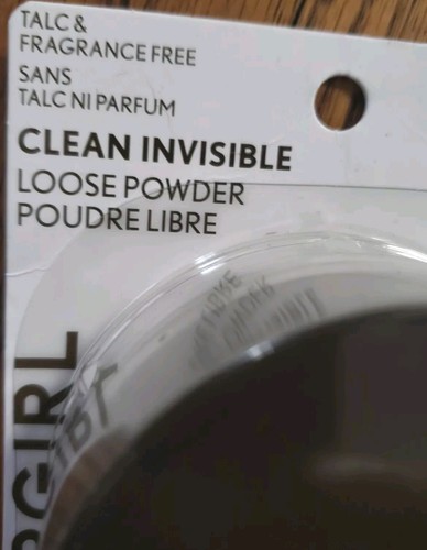 Covergirl Clean Invisible Loose Powder 105 Translucent Fair Fragrance Free New - Picture 2 of 5
