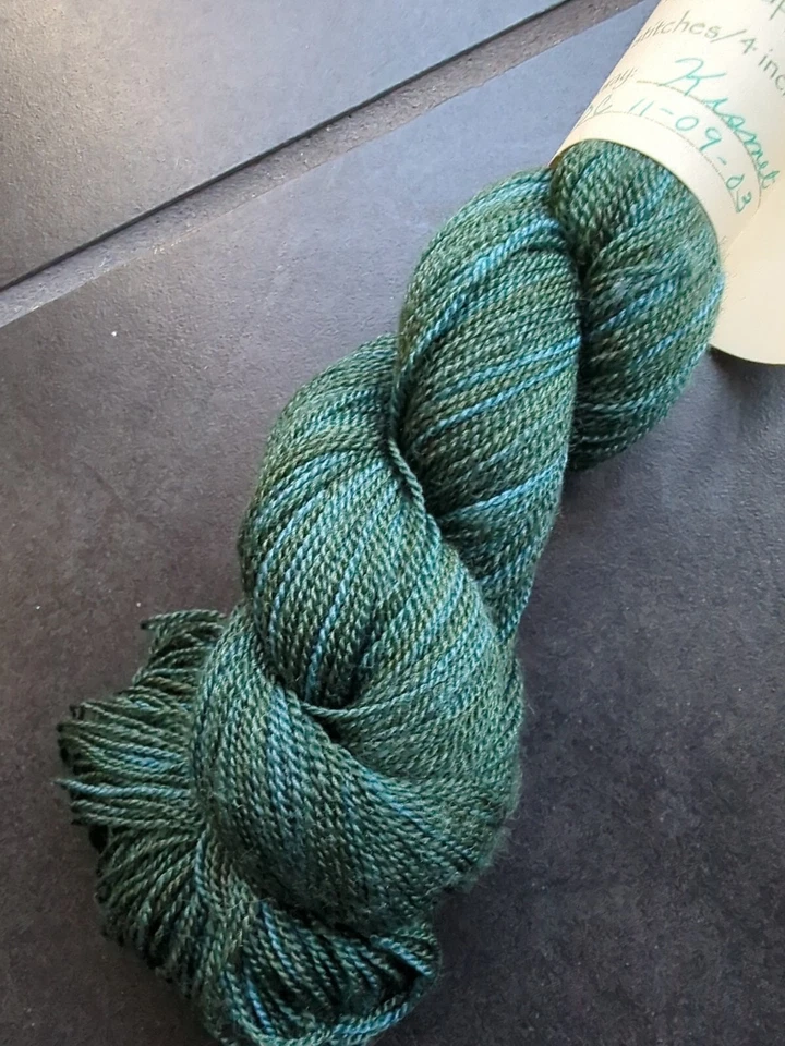 Spirit Trail Fiberworks Encaje Decima 550 Yds 80/20 Merino Bombyx Seda Pintada a Mano Foto 2 de 4