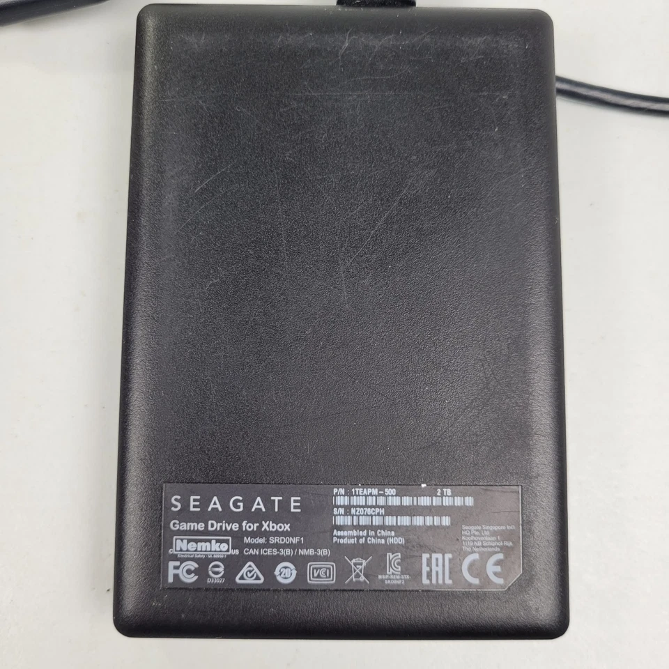 Seagate 2TB Game Drive for Xbox – Green Portable External Hard Drive - Image 2 of 3