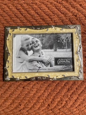 Green Tree Gallery picture frame 6 X4 Silver Color Rectangle