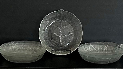 7 Arcoroc France Aspen Leaf  8'' Shallow Coupe Glass Bowls NICE