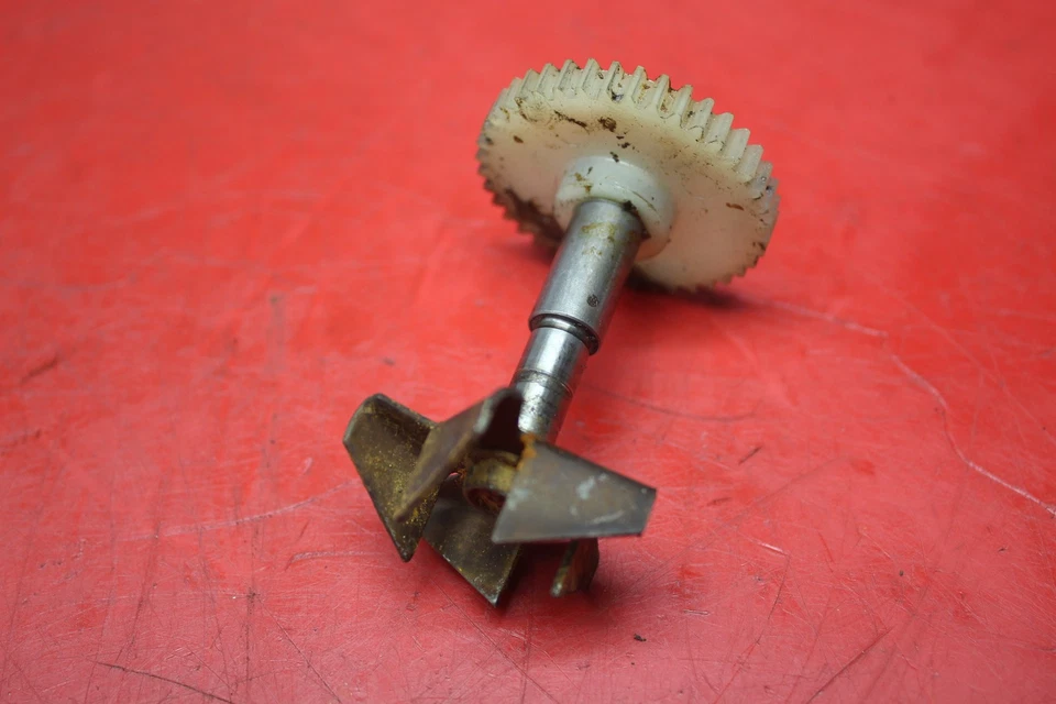 Kawasaki KX85 2004 motor bomba de agua con cubierta 13234-1103 Foto 3 de 4