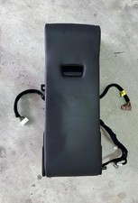 2014-2016 Hyundai Equus Rear Seat Center Armrest Console 2014-2016 Hyundai Equus Rear Seat Center Armrest Console