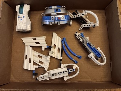 LEGO MINDSTORMS 9748 Star Wars R2-D2 Droid Partial/Incomplete- Motor Works 