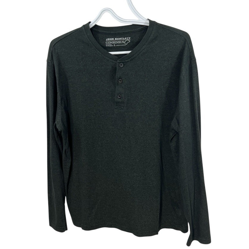 John Bartlett Consensus Men Medium Henley Shirt C… - image 1