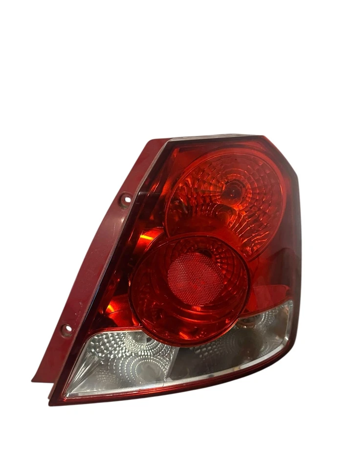 Задний тормозной фонарь 04 05 06 07 08 CHEVY AVEO для правостороннего пассажира хэтчбека - Изображение 2 из 4