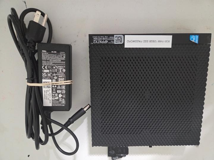 Dell Wyse 5070 Thin Client Intel Pentium 8GB Ram, 128GB SSD, 65w psu, ac cord