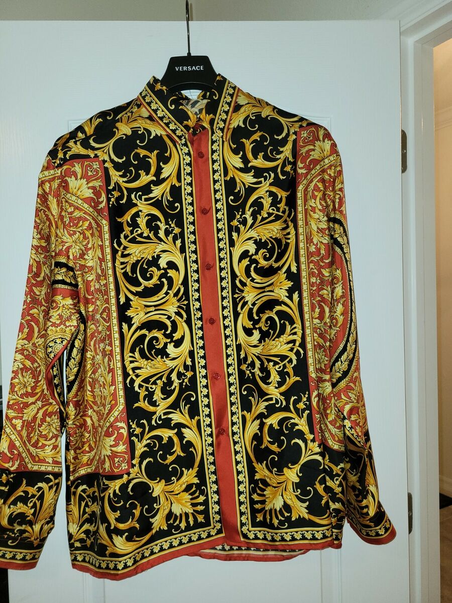 Versace silk shirt men, size 44 Long Sleeve, multicolored Versace silk shirt men, size 44 Long Sleeve, multicolored