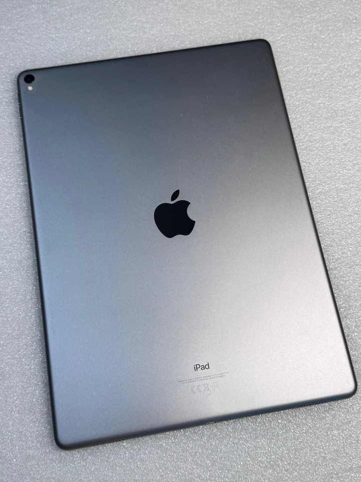 Apple iPad Pro 2nd Gen. 512GB, Wi-Fi, 12.9 in - Space Grey - VERY GOOD - ref 415 - Image 3 of 4