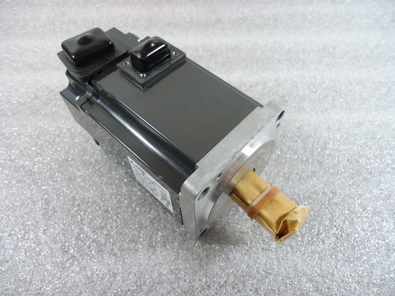 Mitsubishi HF-KP43K AC Servo Motor 3000 RPM 400W HFKP43K New Expedited Shipping