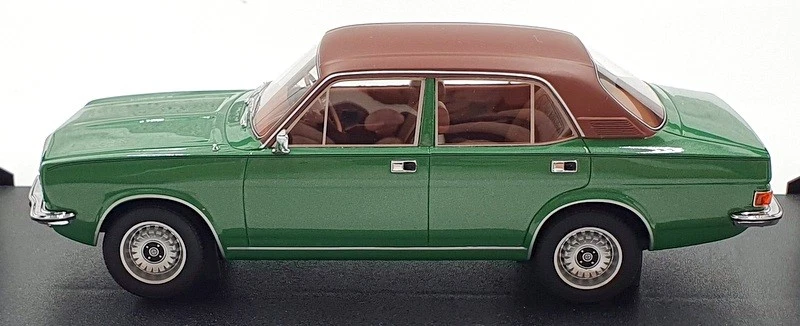 Cult Models 1/18 Scale CML157-2 - Morris Marina HL saloon 1977/79 - Met Green - Image 3 of 4