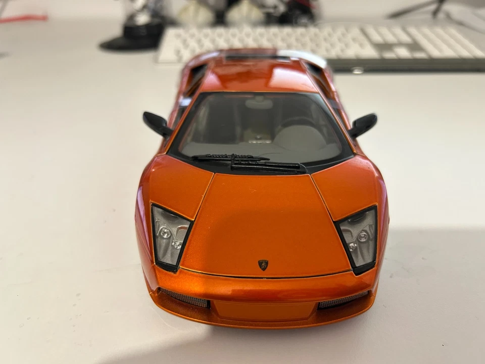 Lamborghini Murcielago 1:18 Maisto Playerz Modelo de Coche Diecast, Naranja Metálico Nuevo Foto 3 de 4
