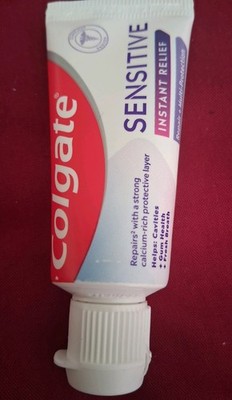 Colgate Sensitive Teeth Instant Relief Repair + Multi-Protection Zahnpasta 20ml