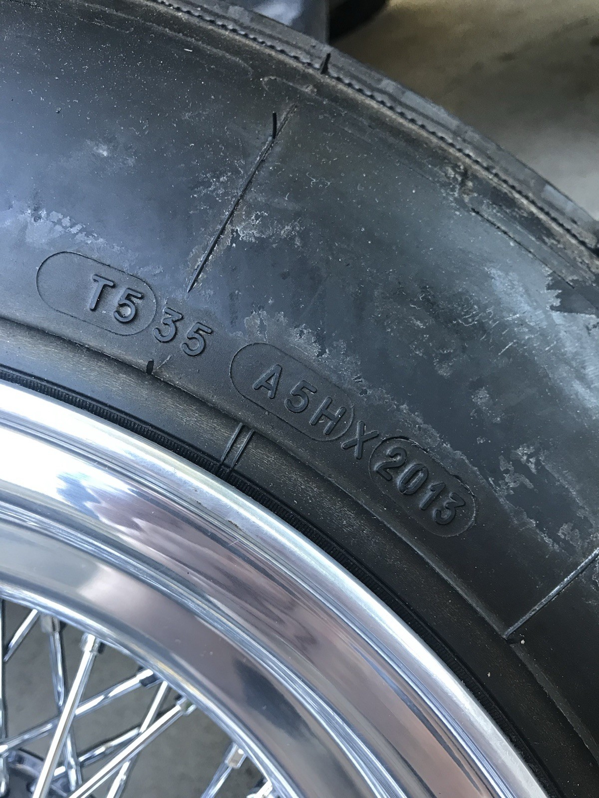 Ferrari 365 GTB Daytona Borrani 15" 4542 4300 Wire Wheels 15x7.5 15x9 W/ Tires