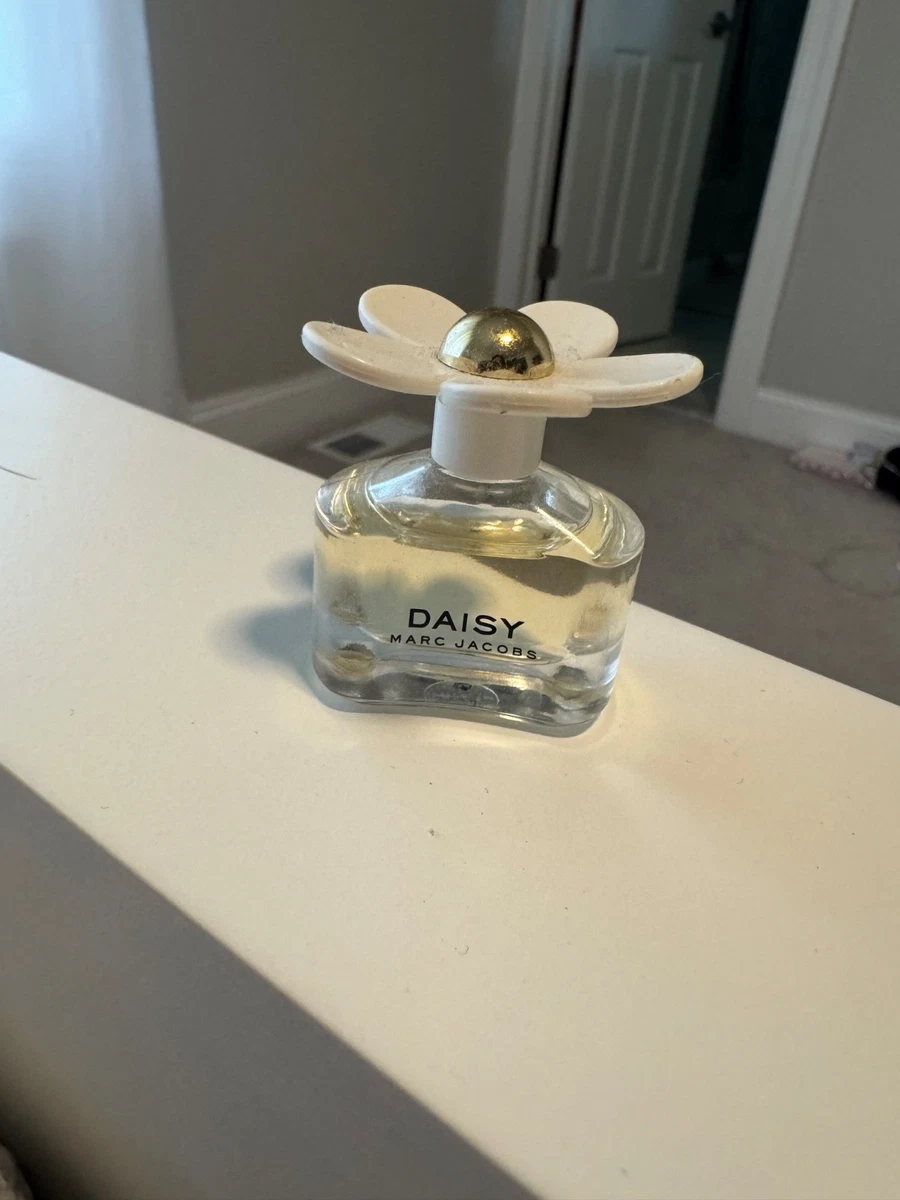 25+ Marc Jacobs Daisy Eau de Toilette for Women for sale | Updated