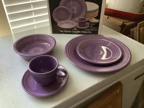 RETIRED LILAC FIESTAWARE DINNER SET